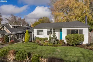 1323 SW Carson St, Portland, OR 97219 - Photo 3