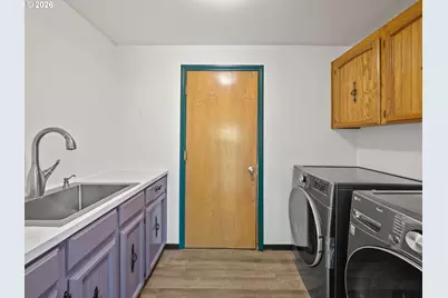 4724 Lamont Ct, Lake Oswego, OR 97035 - Photo 21