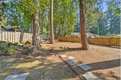 4724 Lamont Ct, Lake Oswego, OR 97035 - Photo 35