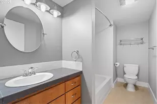 1829 NW Lovejoy St, Portland, OR 97209 - Photo 21