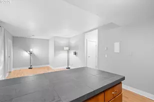 1829 NW Lovejoy St, Portland, OR 97209 - Photo 11