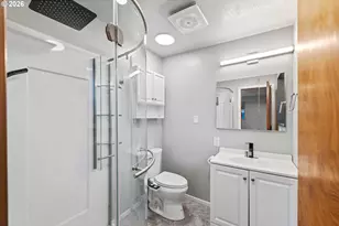 3123 Oak St, North Bend, OR 97459 - Photo 23