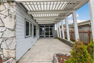 3123 Oak St, North Bend, OR 97459 - Photo 41