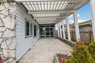 3123 Oak St, North Bend, OR 97459 - Photo 41