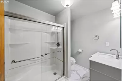 3123 Oak St, North Bend, OR 97459 - Photo 21