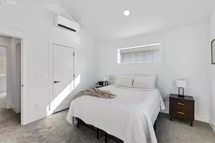 5232 SE Knapp St, Portland, OR 97206 - Photo 9