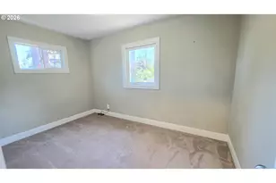 13001 SE Claybourne St, Portland, OR 97236 - Photo 5