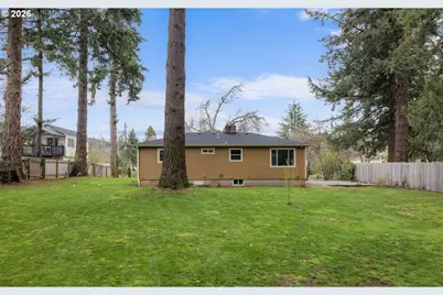 13001 SE Claybourne St, Portland, OR 97236 - Photo 21