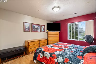 1435 SE 148th Ave, Portland, OR 97233 - Photo 27