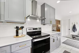 8912 SE Stephens St, Portland, OR 97216 - Photo 11