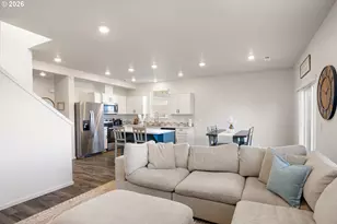 2483 30th Pl, Springfield, OR 97477 - Photo 11