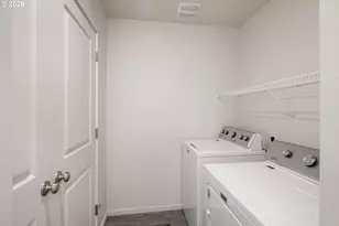 2483 30th Pl, Springfield, OR 97477 - Photo 23