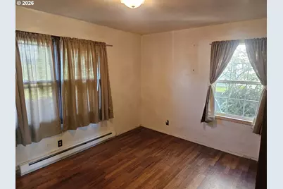 1749 Juniper Ave, Coos Bay, OR 97420 - Photo 15