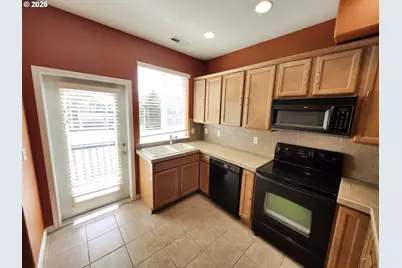 2131 Babbitt Ct, Forest Grove, OR 97116 - Photo 3