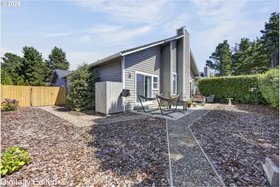 2026 Royal St Georges Dr, Florence, OR 97439 - Photo 23