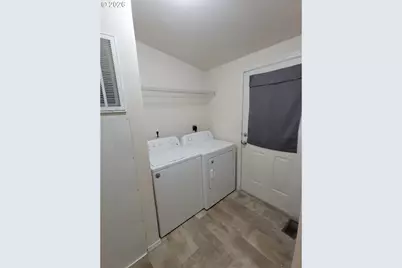 220 Deschutes Ln, Roseburg, OR 97471 - Photo 27