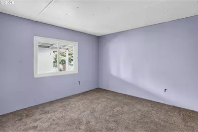 10882 NE Oak St, Donald, OR 97020 - Photo 13
