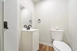 13949 NE San Rafael St, Portland, OR 97230 - Photo 15