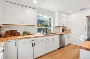 14936 NW Mill Rd, Portland, OR 97231 - Photo 9