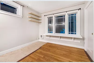 2634 NE Broadway St, Portland, OR 97232 - Photo 7