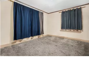 2634 NE Broadway St, Portland, OR 97232 - Photo 15