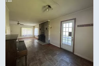 101 First St, Fossil, OR 97830 - Photo 9