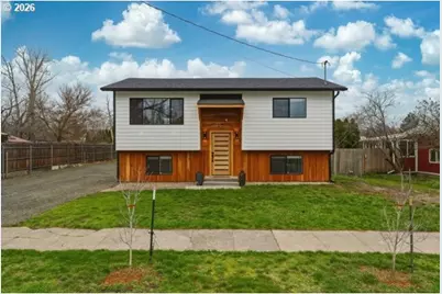 160 SE 5th Ave, Milton-Freewater, OR 97862 - Photo 1