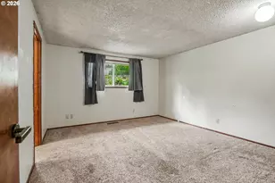 115 Grant St, Silverton, OR 97381 - Photo 23
