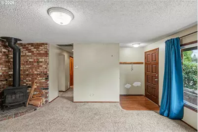 115 Grant St, Silverton, OR 97381 - Photo 9