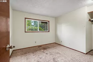 115 Grant St, Silverton, OR 97381 - Photo 21