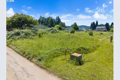 805 G St, Vader, WA 98593 - Photo 5