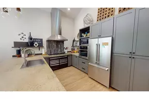 95789 Saunders Creek Rd, Gold Beach, OR 97444 - Photo 17