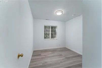 2340 Kelso Dr, Kelso, WA 98626 - Photo 29