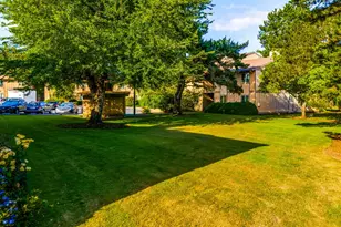 1254 NE 27th St, McMinnville, OR 97128 - Photo 7