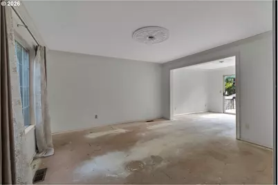 706 SW Colony Dr, Portland, OR 97219 - Photo 7