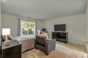 706 SW Colony Dr, Portland, OR 97219 - Photo 27
