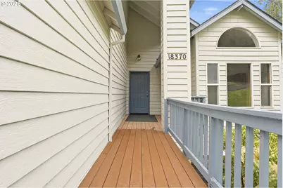 18370 S Matthew Ct, Oregon City, OR 97045 - Photo 3