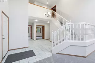 18370 S Matthew Ct, Oregon City, OR 97045 - Photo 5