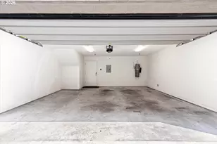 1728 NW Riverscape St, Portland, OR 97209 - Photo 35