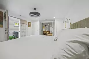 907 SW Halsey St, Troutdale, OR 97060 - Photo 33