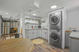 907 SW Halsey St, Troutdale, OR 97060 - Photo 41