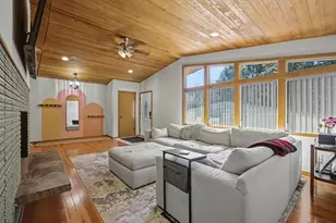 907 SW Halsey St, Troutdale, OR 97060 - Photo 13