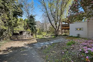 907 SW Halsey St, Troutdale, OR 97060 - Photo 43