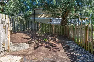 252 NW 11 Mile Ave, Gresham, OR 97030 - Photo 35