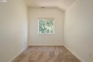 252 NW 11 Mile Ave, Gresham, OR 97030 - Photo 35
