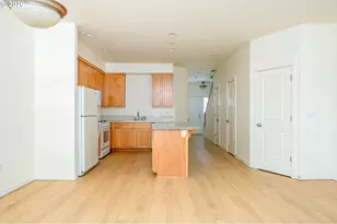 252 NW 11 Mile Ave, Gresham, OR 97030 - Photo 19