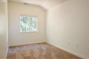 252 NW 11 Mile Ave, Gresham, OR 97030 - Photo 29