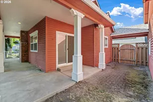 1012 NE Multnomah Dr, Fairview, OR 97024 - Photo 27
