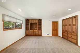 655 S 12th Ct, Coos Bay, OR 97420 - Photo 17