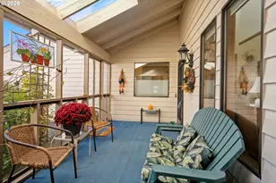 2930 Cedarwood Ct SE, Albany, OR 97322 - Photo 9